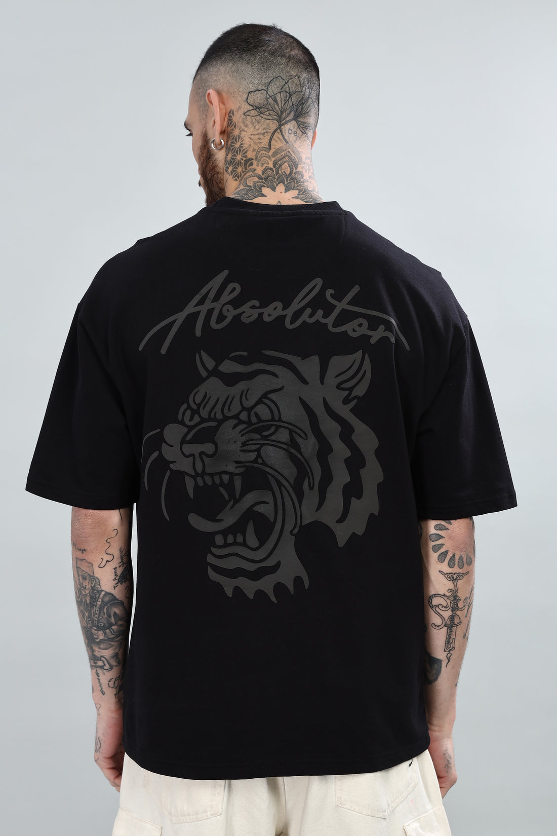 Six Patches Fierce Tiger Oversized Black T-Shirt