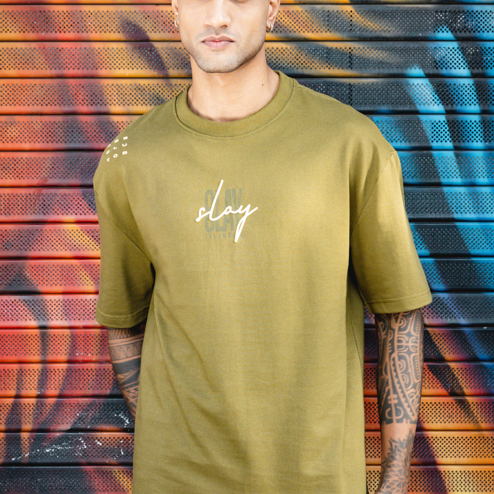 Slay the World Oversized M Green T-Shirt